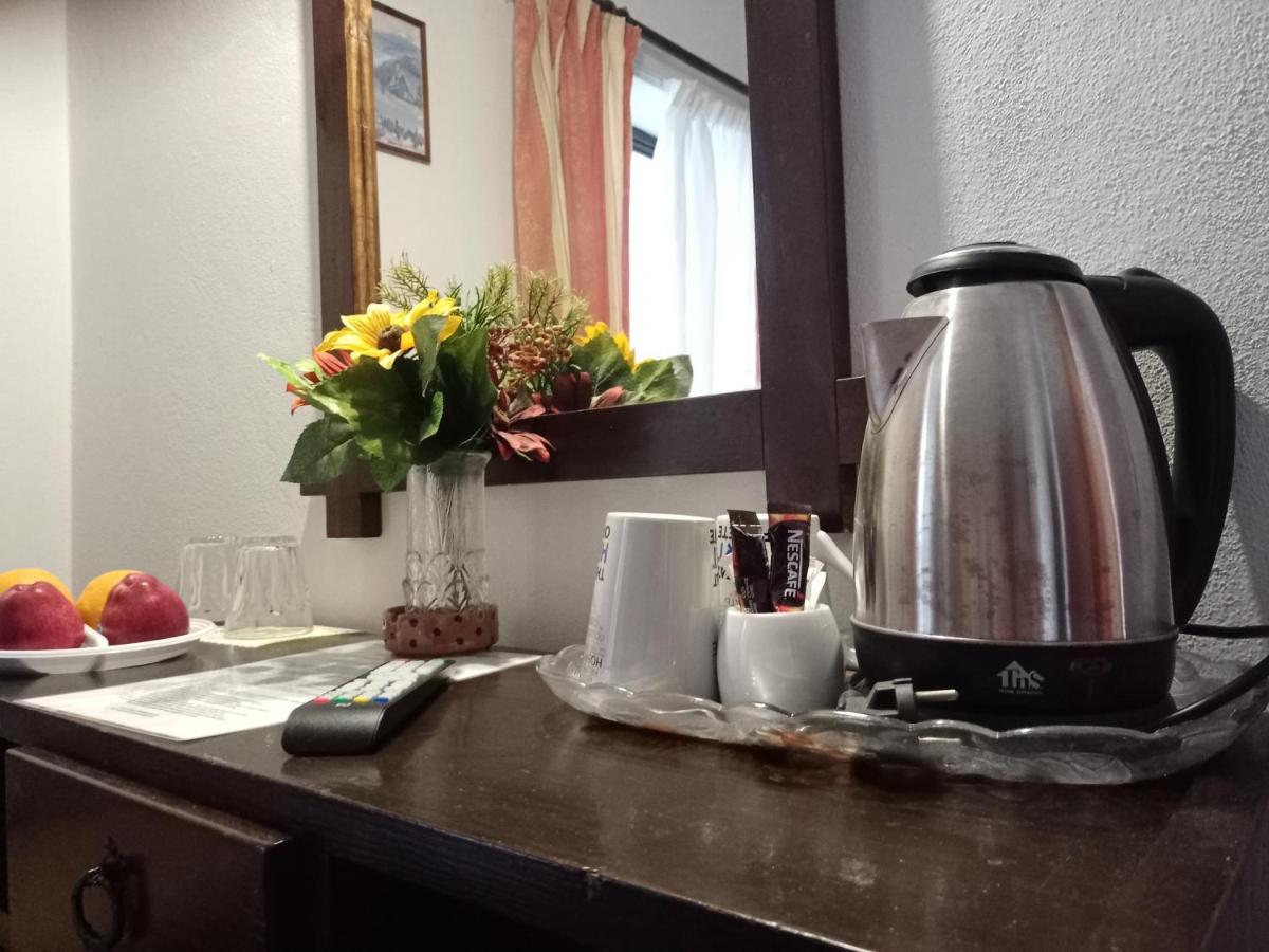 Elvira Hotel Stalida Bagian luar foto